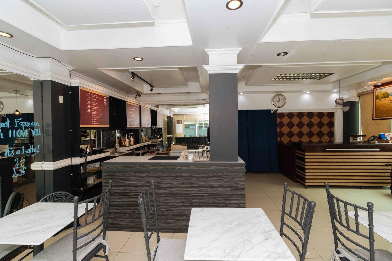 Reddoorz @ Up Village Quezon City Ngoại thất bức ảnh