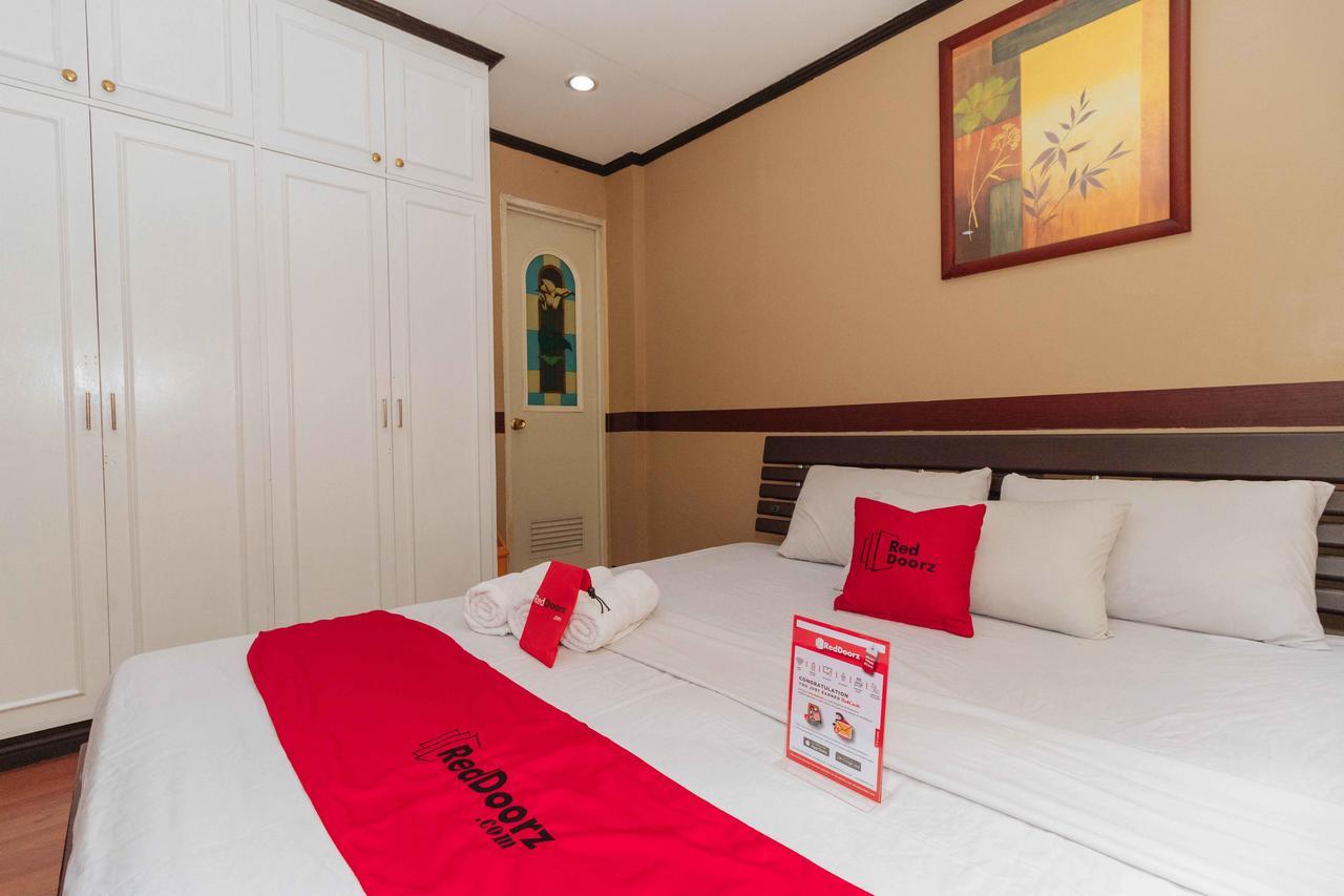Reddoorz @ Up Village Quezon City Ngoại thất bức ảnh